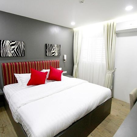 Zen Hotel Sukhumvit 20 Бангкок Экстерьер фото