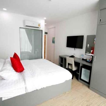 Zen Hotel Sukhumvit 20 Бангкок Экстерьер фото